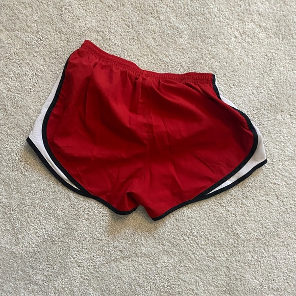Red Nike shorts - Picture 2 of 3